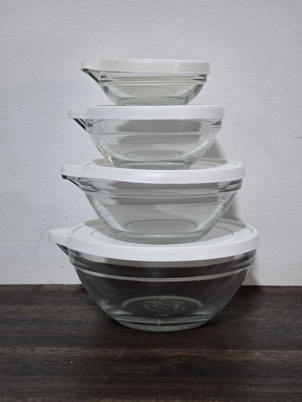 Pampered Chef Spouted Pinch Bowls With Lids